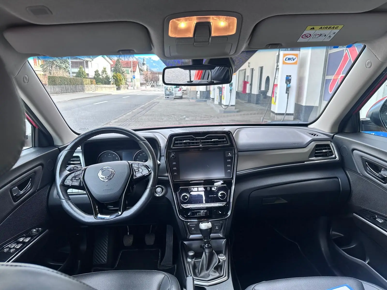 7e16811b-1030-4694-8dcd-8c115587453f